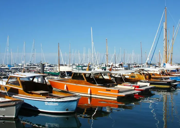 Apartmán Centre - T2 Confortable Avec Balcon Et Parking Prive - Fr-1-420-156