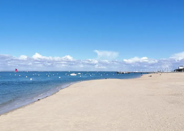 Centre - T2 Confortable Avec Balcon Et Parking Prive - Fr-1-420-156 Arcachon