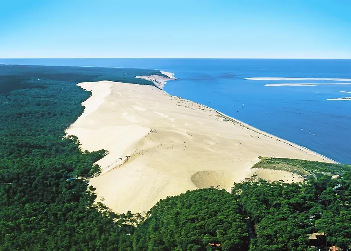 Centre - T2 Confortable Avec Balcon Et Parking Prive - Fr-1-420-156 Apartmán