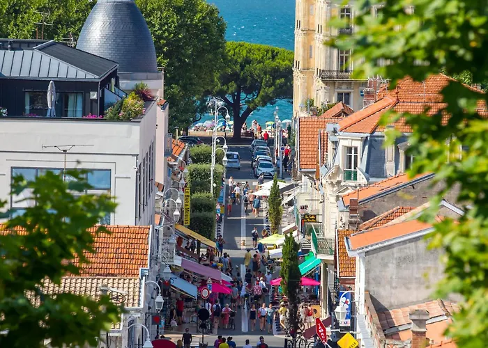 Centre - T2 Confortable Avec Balcon Et Parking Prive - Fr-1-420-156 Apartmán Arcachon